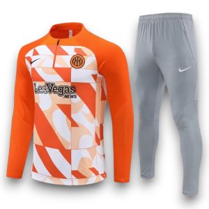 comprar-chandal-futbol-entrenamiento-inter-milan-2023-2024-naranja.jpg Chándal Inter de Milán 2023-2024 Visitante – Entrenamiento