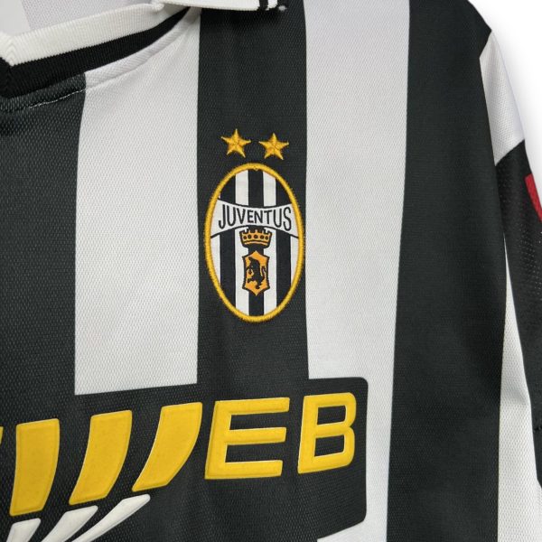 d4a80aec-Photoroom.jpg Camiseta Juventus 2001-2002 Local
