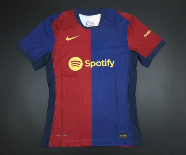 d83f5b99-Photoroom.webp Camiseta Barcelona 2024-2025 Local – Version Pro Player