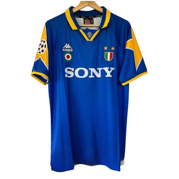 image_3decaa65-1efc-45dc-af80-e3ee90b018a7-Photoroom.jpg Camiseta Juventus 1995-1996 Visitante Final UCL