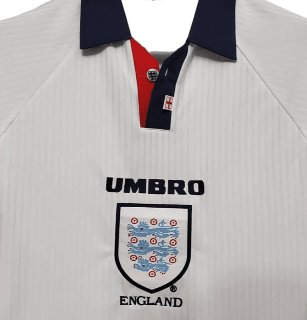 inglaterra-1998-lateral.jpeg-1.png Camiseta Inglaterra 1998 Local