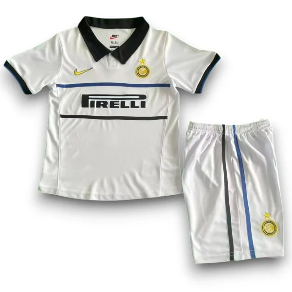 inter-98-99-white-away-kid-kit.webp Camiseta Inter de Milan 1998-1999 Visitante
