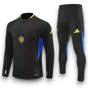 man-u-25-26-training-suit-kid-size.webp Chándal Manchester United 2025-2026 Alternativo 2 – Entrenamiento