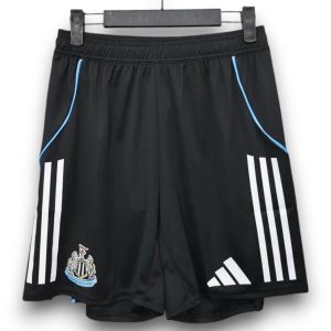 newcastle-25-26-pantalon-local1.jpg Pantalón corto Newcastle 2025-2026 Local