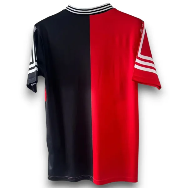 newelloldboy98home1.webp Camiseta Newell’s 1998 Local