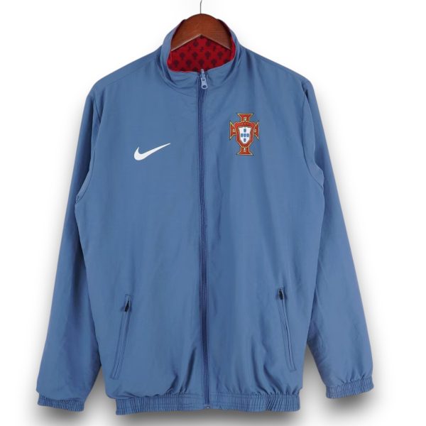 portugal-25-26-red-blue-reversible-windbreaker-jakcet-Photoroom.jpg Chaqueta Reversible Portugal 2025-2026 – Cortavientos
